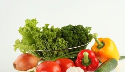 小龙虾|前列腺炎症的祸根找到了，贪吃5物会越来越严重，很多人却天天吃