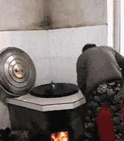 最出名|“老婆喜欢超人,可衣服不太合身”神评太坏了,哈哈哈哈