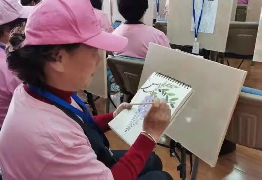 谢女士|黄兴公园赏荷、写生......这群人乐观抗癌令人动容！