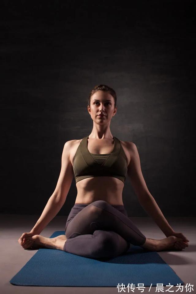 脊柱|韩国小姐姐因身材走红,比例完美惹人羡,被赞“凹凸曼”