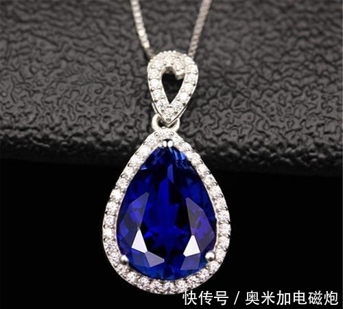 水滴|吊坠大多做成水滴的形状，这究竟是什么原因呢？