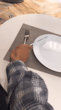 |搞笑GIF:你们有没有看一眼就怦然心动的感觉!