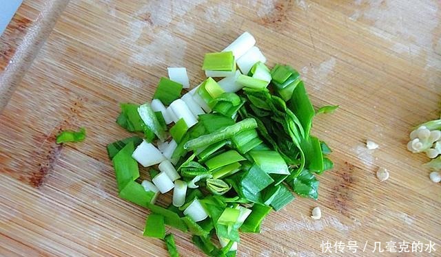 早餐做它真顶饱,不放肉蛋,清爽有食欲,10分钟上桌,孩子抢着吃