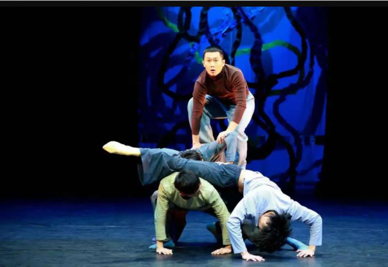 万素|无言《任逍遥》，却是一场关于生命的“对话”