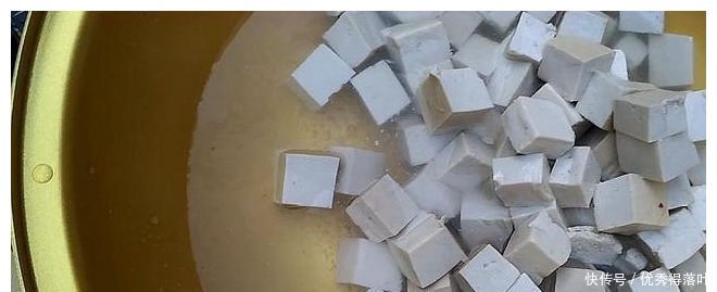 豆腐|饭店豆腐是这样做的,难怪那么好吃,而且做法还特别简单!