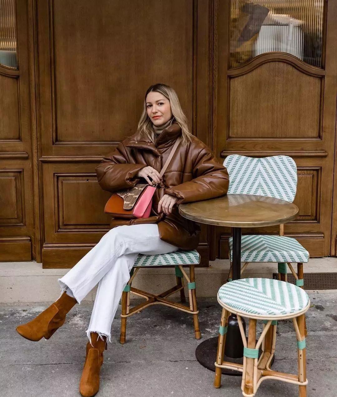 穿衣搭配:1件毛衣内搭=25种方法,冬季这样穿保暖又时髦,美炸了