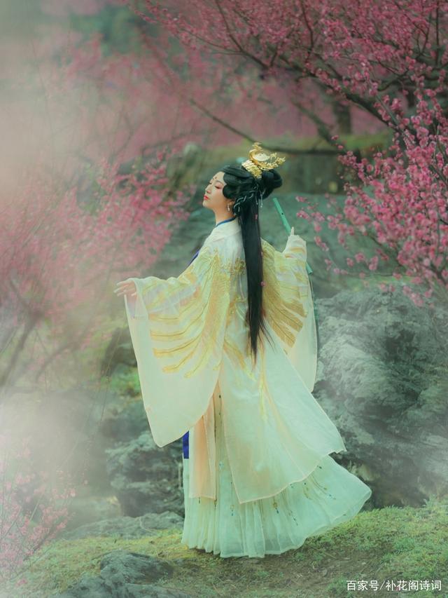 青山碧水@七言绝句与格律但听竹院莺声断，遥望山乡草色斜