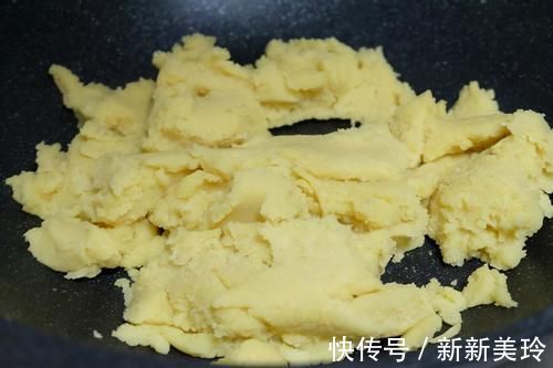 绿豆|喜欢吃绿豆饼快收藏,皮薄馅大,酥到掉渣,学会后不用买