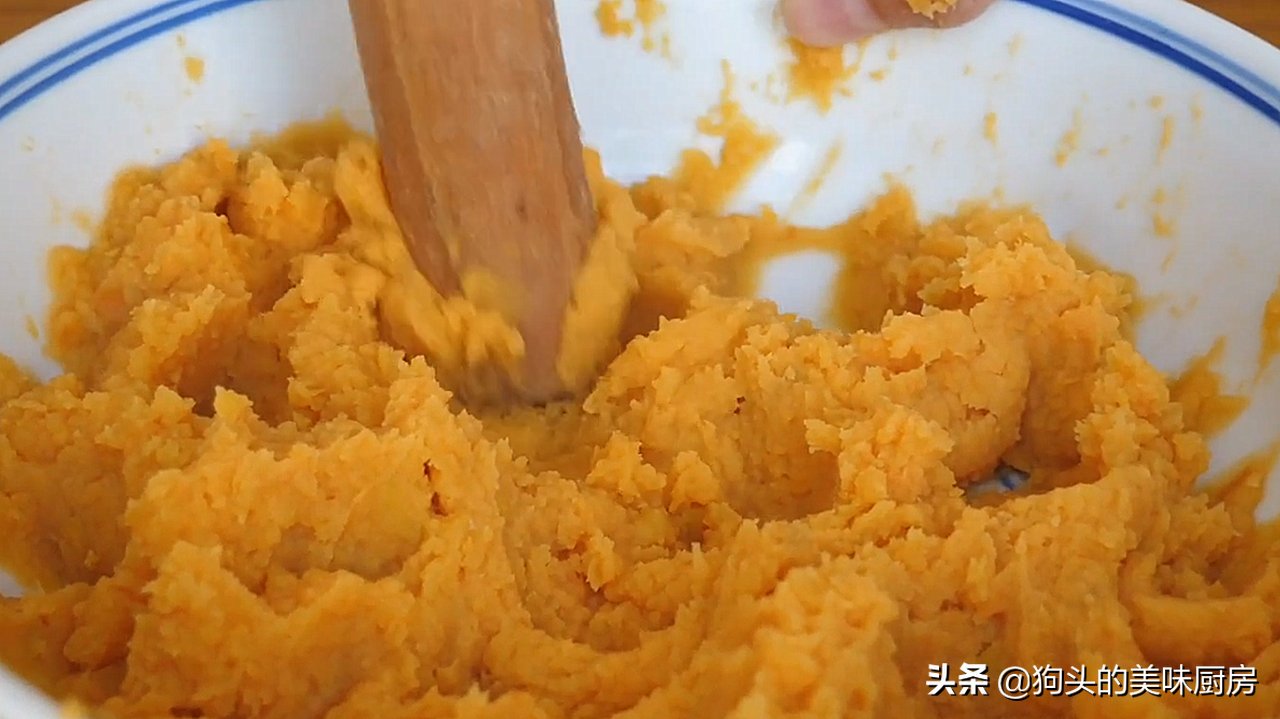 天冷多吃红薯,教你没有吃过的做法,比包子简单,比油条好吃