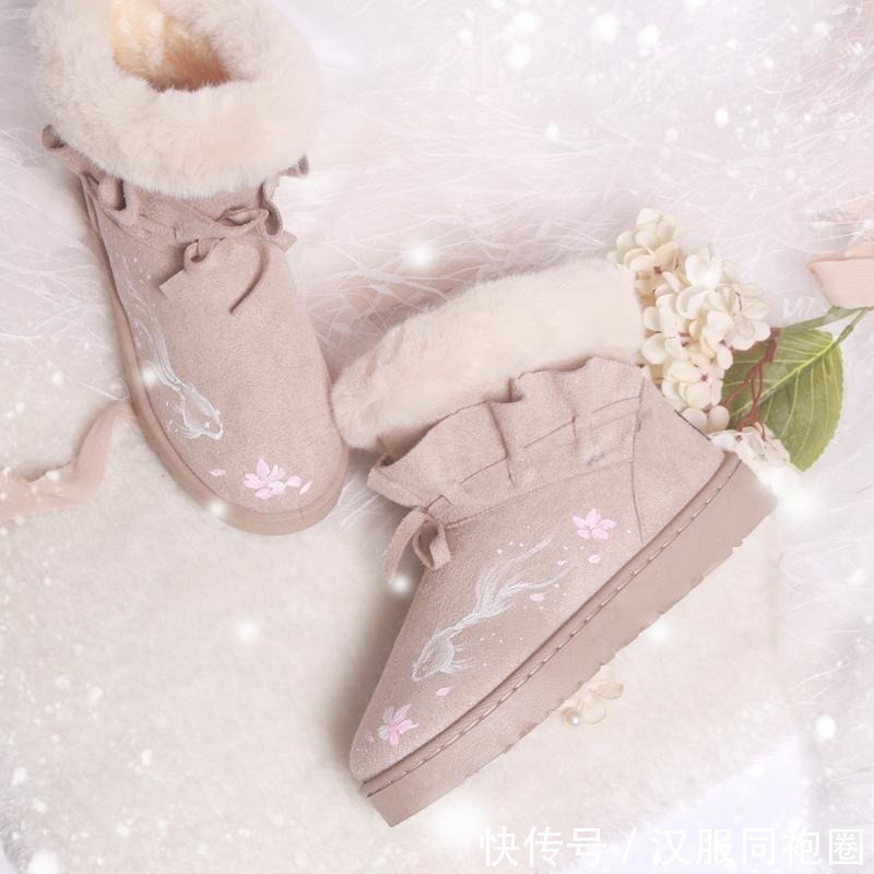 雪地靴 堪比四大爷送给嬛嬛的汉服鞋子,我最喜欢最后一双!!!