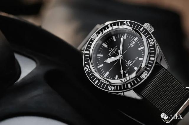 手表 这表有毒吧,每次看到价格总觉得太便宜了