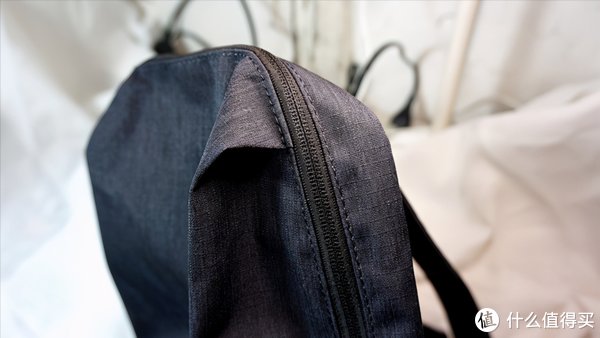 选不到便宜实用的通勤包？这几款背包推荐给你