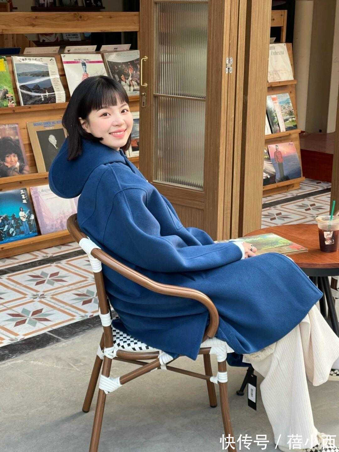 毛衣|原来“小白裤”这么显瘦,搭配羽绒服、毛衣都洋气,时髦精快学!