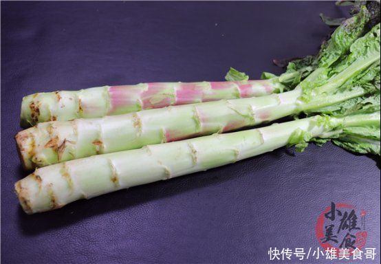  买莴笋时，挑大根还是小根？老菜农：教你一招，包你个个鲜嫩脆爽