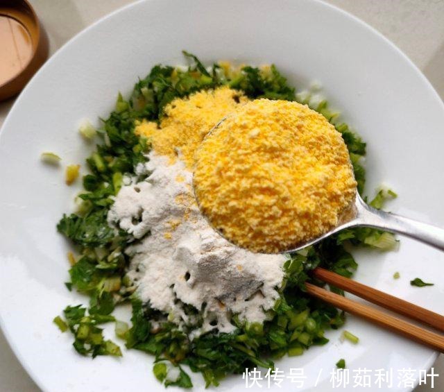 非常好吃|蒸茼蒿丸子，营养健康，非常好吃！