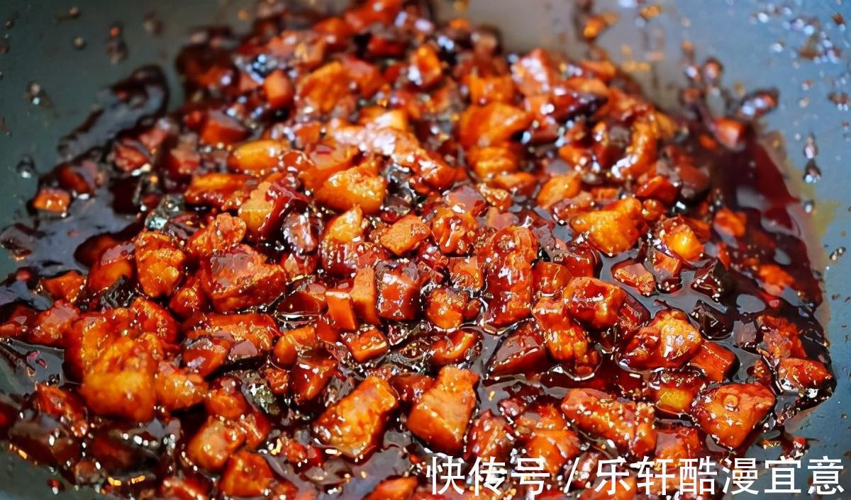 分享正宗的香菇肉丁酱做法，拌面拌饭都不错，味道确实香