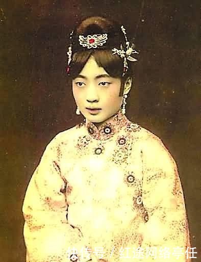 溥仪|晚清上流社会女人真实长相，颜值完爆小鲜肉，美得惊艳