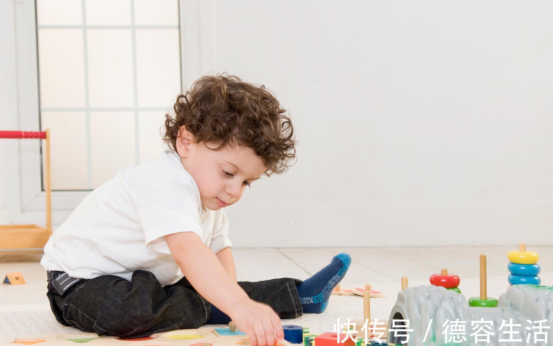 发育|一岁时家长坚持给孩子建立“五感”,促进大脑发育,让宝宝更聪明