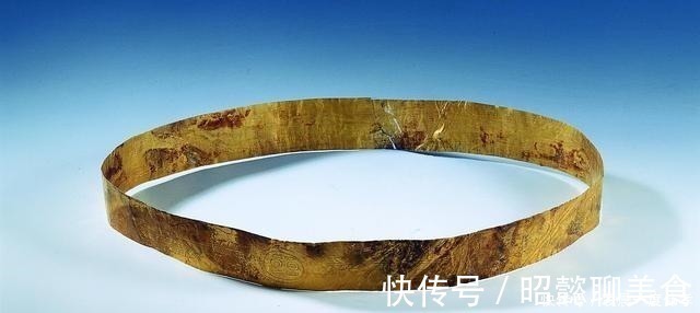 镇馆之宝!国家一级文物被丢路旁,三十天无一人“识货”,鉴定后成镇馆之宝