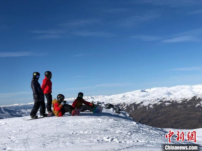 北回归线上兴起冰雪热 188名广西运动员转型冬季项目