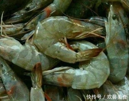  用水|大虾以后不要再用水煮了，教会你一招，让你一次吃个爽