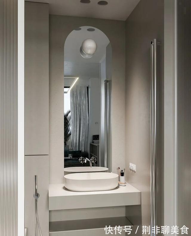 彩虹玻璃|女孩的29㎡小家:卧室带独立衣帽间,浴室塞下大浴缸,太唯美了!