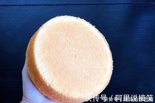 自用海绵蛋糕配方大公开,全蛋打发零失败,如戚风蛋糕般柔软绵密
