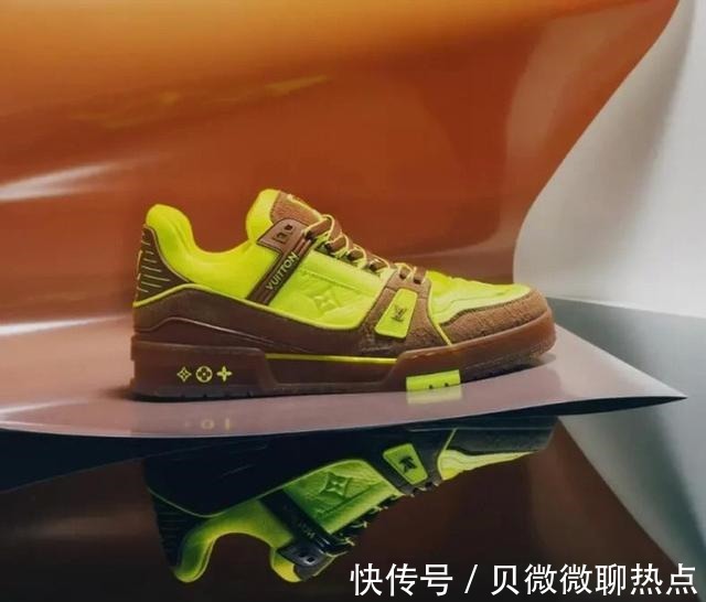 品牌君 LV出了款橡皮擦项链,网友能擦掉我身上的贫穷气息吗!