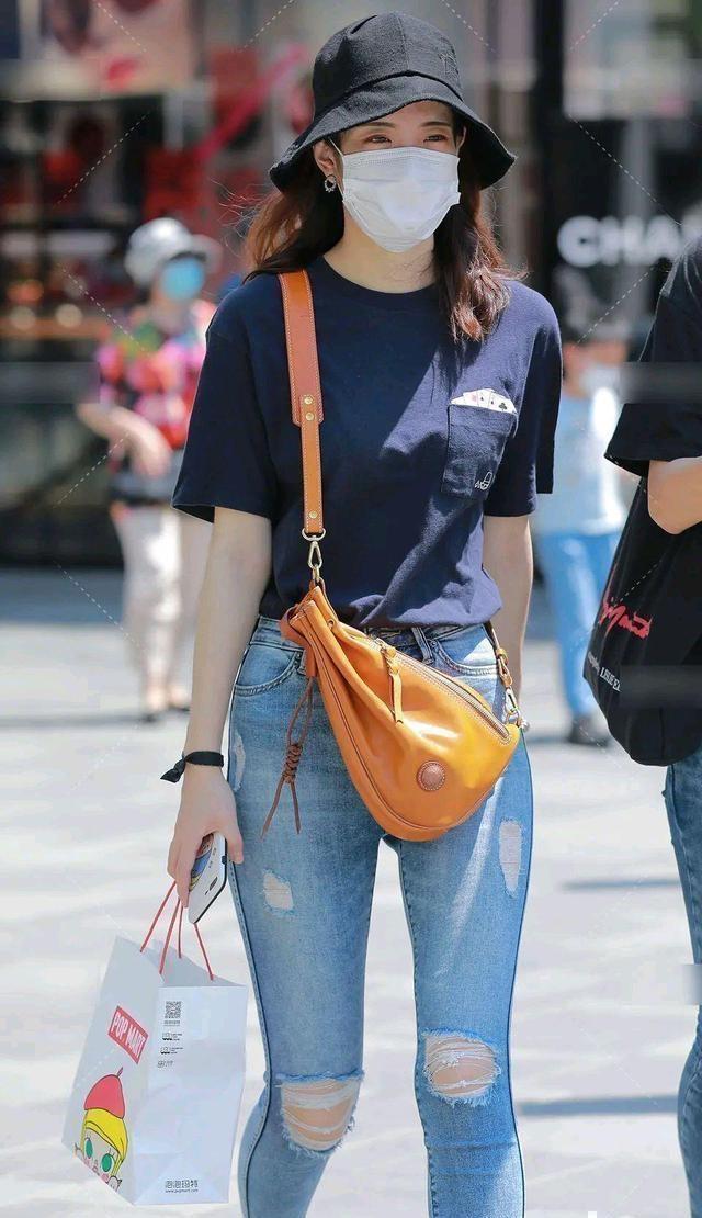 九分裤 耐人寻味的打底裤,搭配出全新感觉,配出雍容的气质,大气有范!