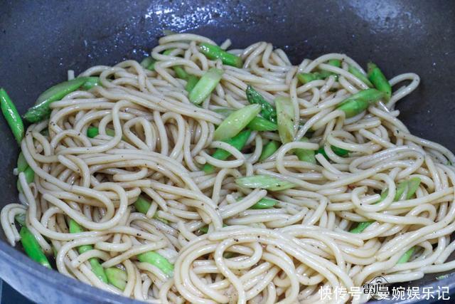  意大利面|晚上这样吃，零负担，吃着吃着就瘦了