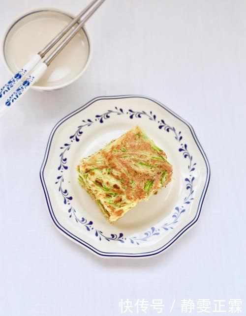  一个萝卜，两个鸡蛋，这样做超好吃，不炒不炸，香酥可口，真香