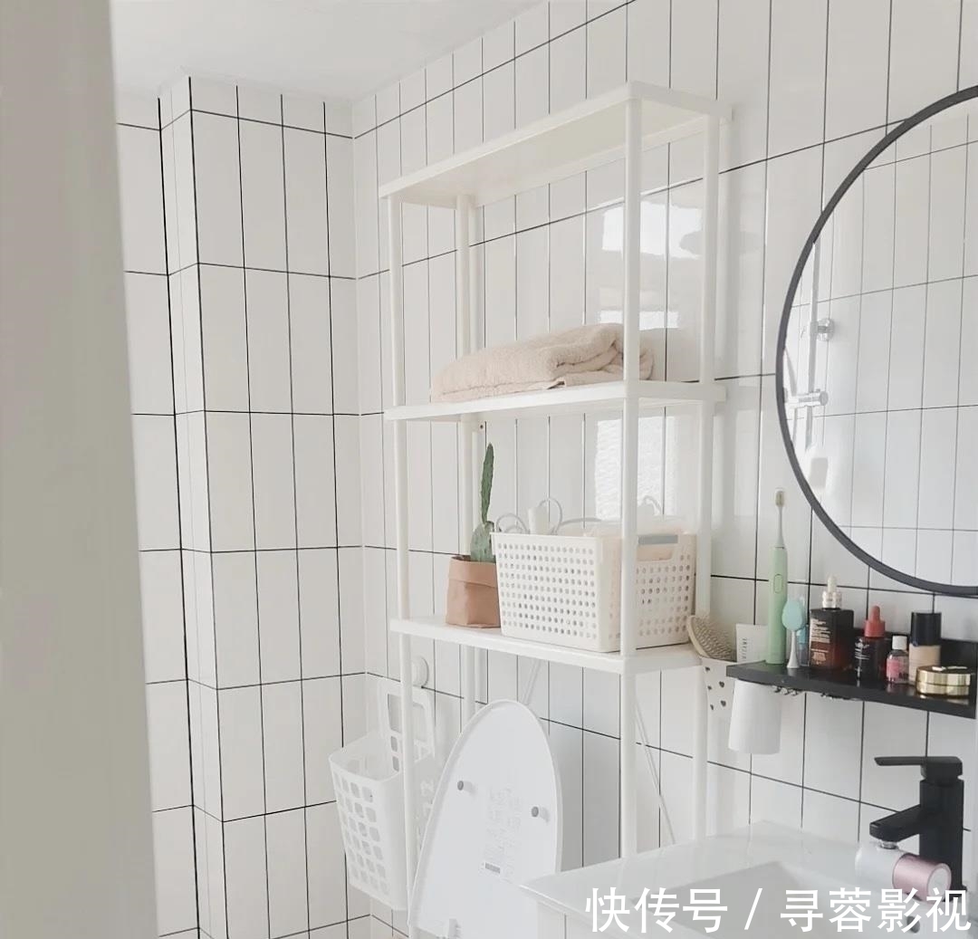 洗手柜|看到她家装修后,我确定:“穷装”也能装出温暖而治愈人心的家