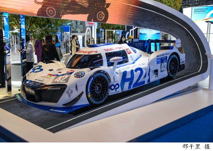 展台$进博图集│最新最潮云集，首发首秀扎堆，在进博会与“美好生活”相遇