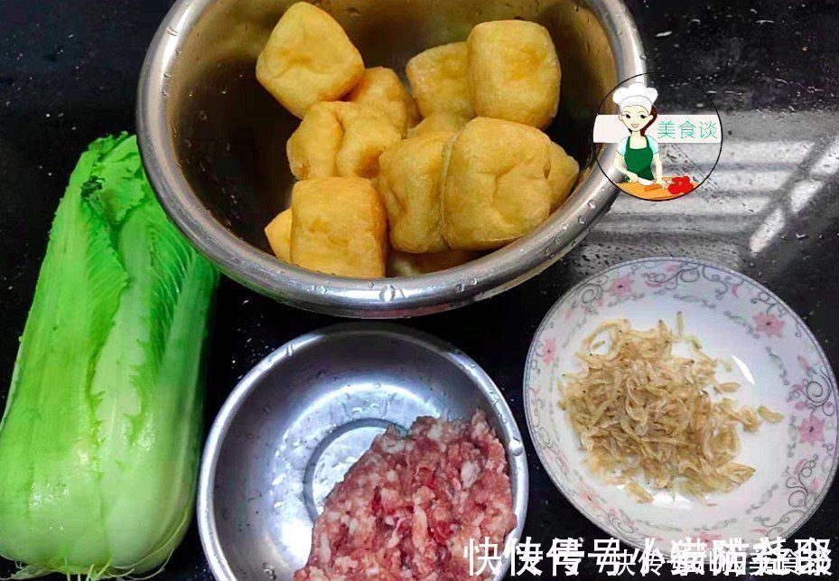 天冷了，豆腐和它是绝配，5分钟上桌，太鲜美了，简单营养又暖身
