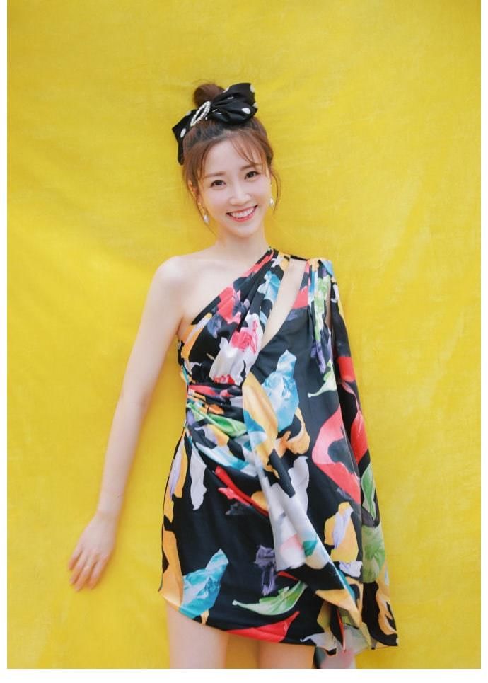 其中一位|張純燁男朋友是誰張純燁和李維只是純粹的合作關(guān)系