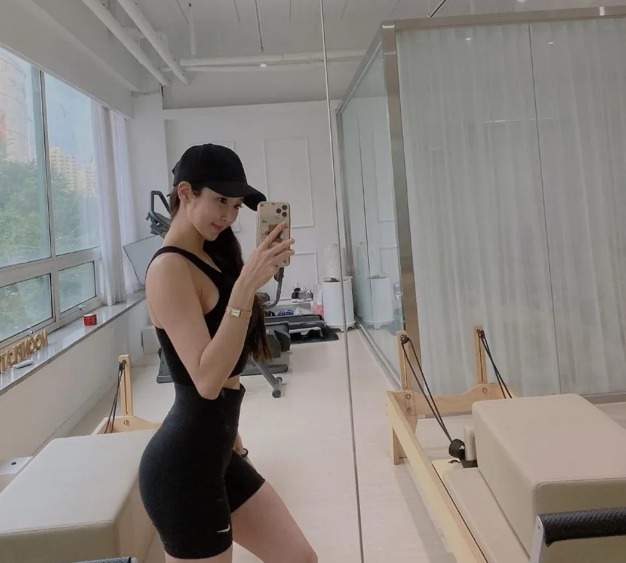 美女|普拉提美女,练出曲线身材,谁说普拉提不减肥