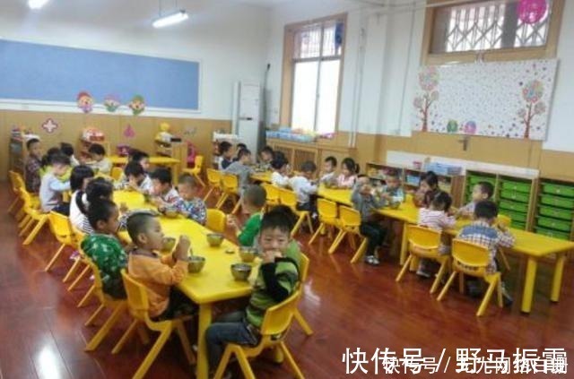 小芳|家长觉得幼儿园的菜难吃, 孩子却吃得津津有味, 这是什么玄机