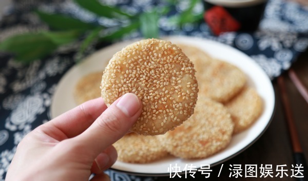 铁棍山药|山药加入苹果,做好吃的小饼,一口一个,比蛋糕健康多了