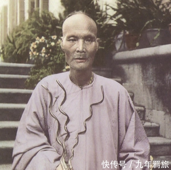 指甲|晚清历史老照片袁世凯和德国人的合影,最后一张长指甲如螺旋状