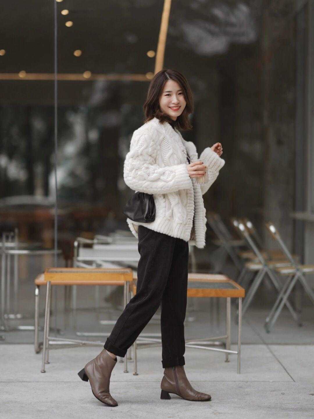 牛仔裤 入冬后,加绒裤又火了,贴身暖和又舒适,保暖又有气质