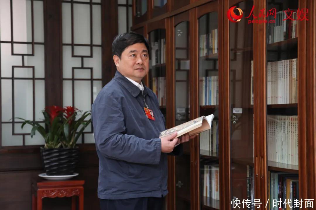 高校|两任故宫前院长都受聘高校,“网红院长” 单霁翔又有了新兼职