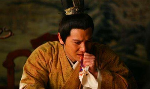 起义|他8岁封王,15岁当太子,逍遥十年不愿继位,最后被打晕抬上龙椅