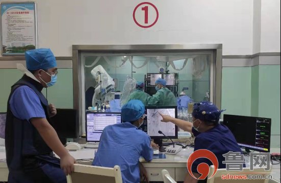 重症监护室|菏泽市首例ECMO、IABP支持下冠脉介入治疗在市立医院完成