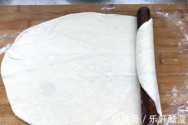 酱汁|1碗调料放锅里一炒，做酱香饼、拌面、夹馒头太香了，万能酱汁