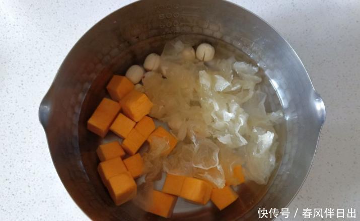 天气|外面这样燥热的天气,来上一碗清凉的银耳羹,滋补营养