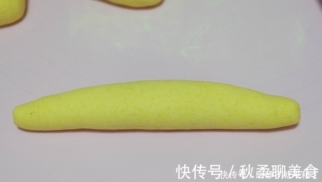 粗粮细做，玉米面最好吃的做法来了，不用蒸不用烤，孩子们都说好