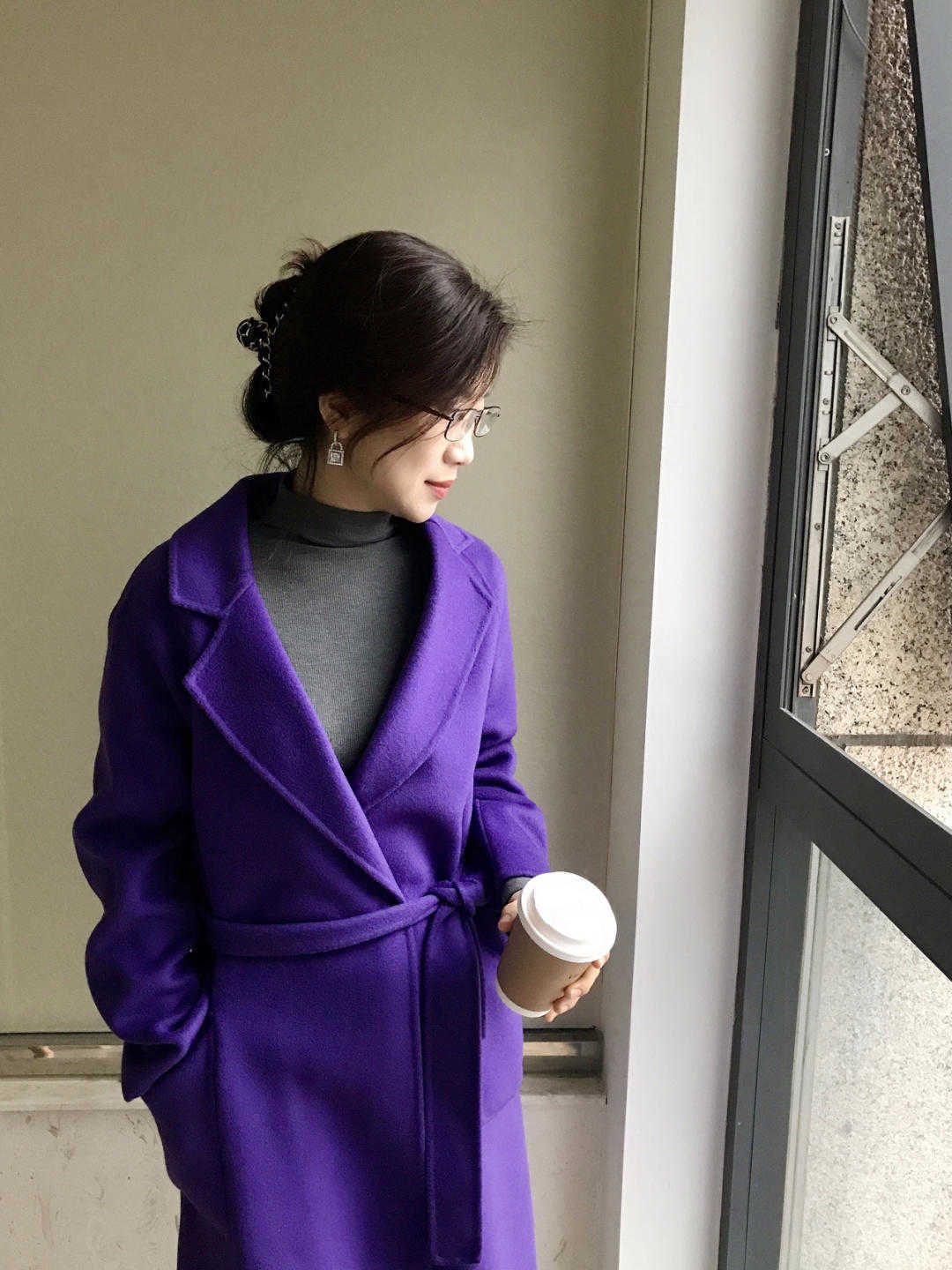 单品 深冬穿衣不要乱选颜色,这几个颜色显老又土气,日常穿搭尽量避免