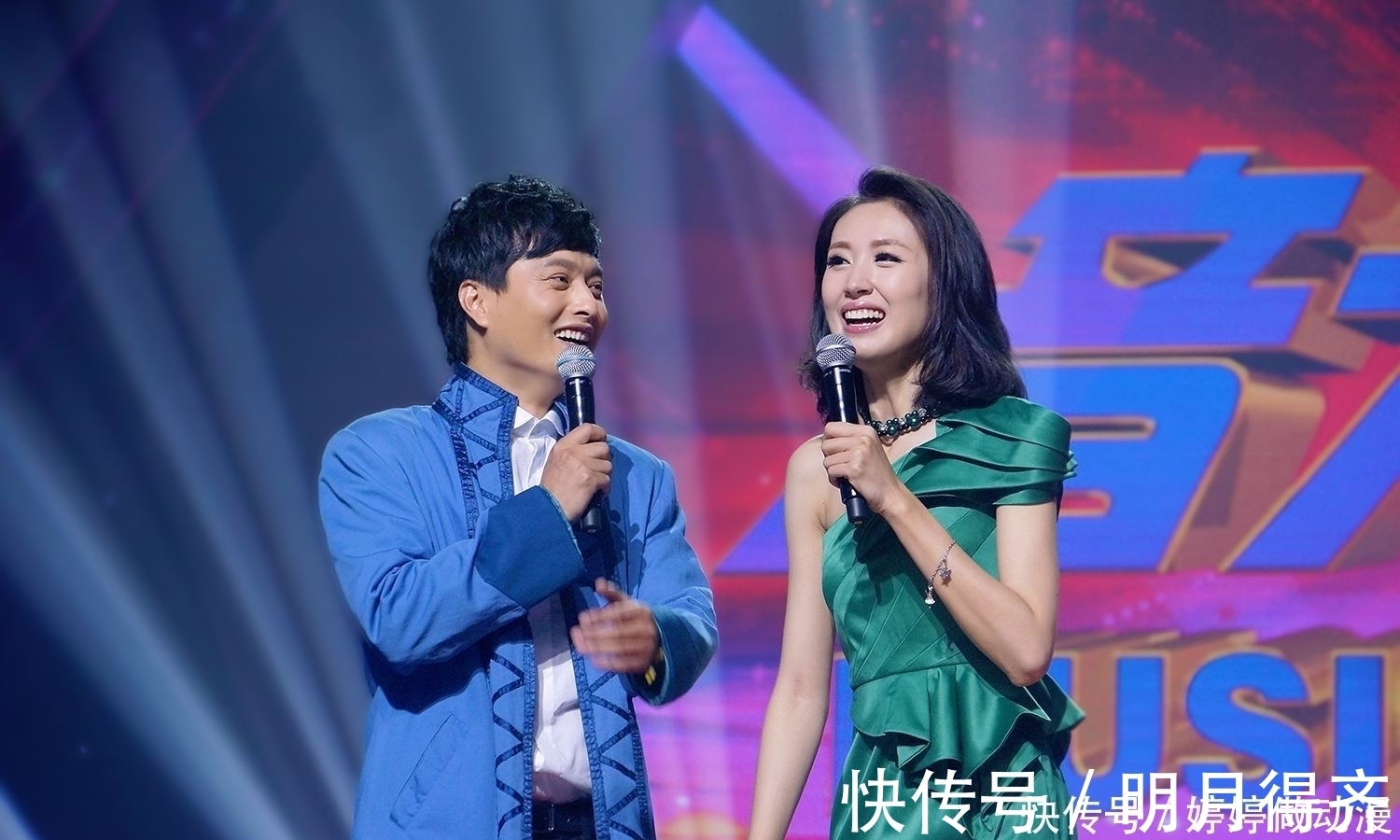 因《星光大道》成名的云飞，抛弃原配娶娇妻？他真的被冤枉了吗？