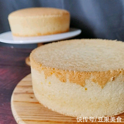 详细配方??教你做8寸戚风蛋糕