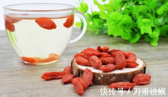 红薯叶|女性担心老的快，推荐多吃4种食物，保养容颜、排毒、延缓衰老